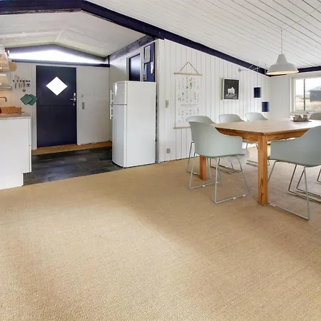 Scarlett - 300m From The Sea By Interhome * Blåvand