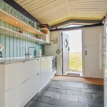 Scarlett - 300m From The Sea By Interhome Hébergement de vacances